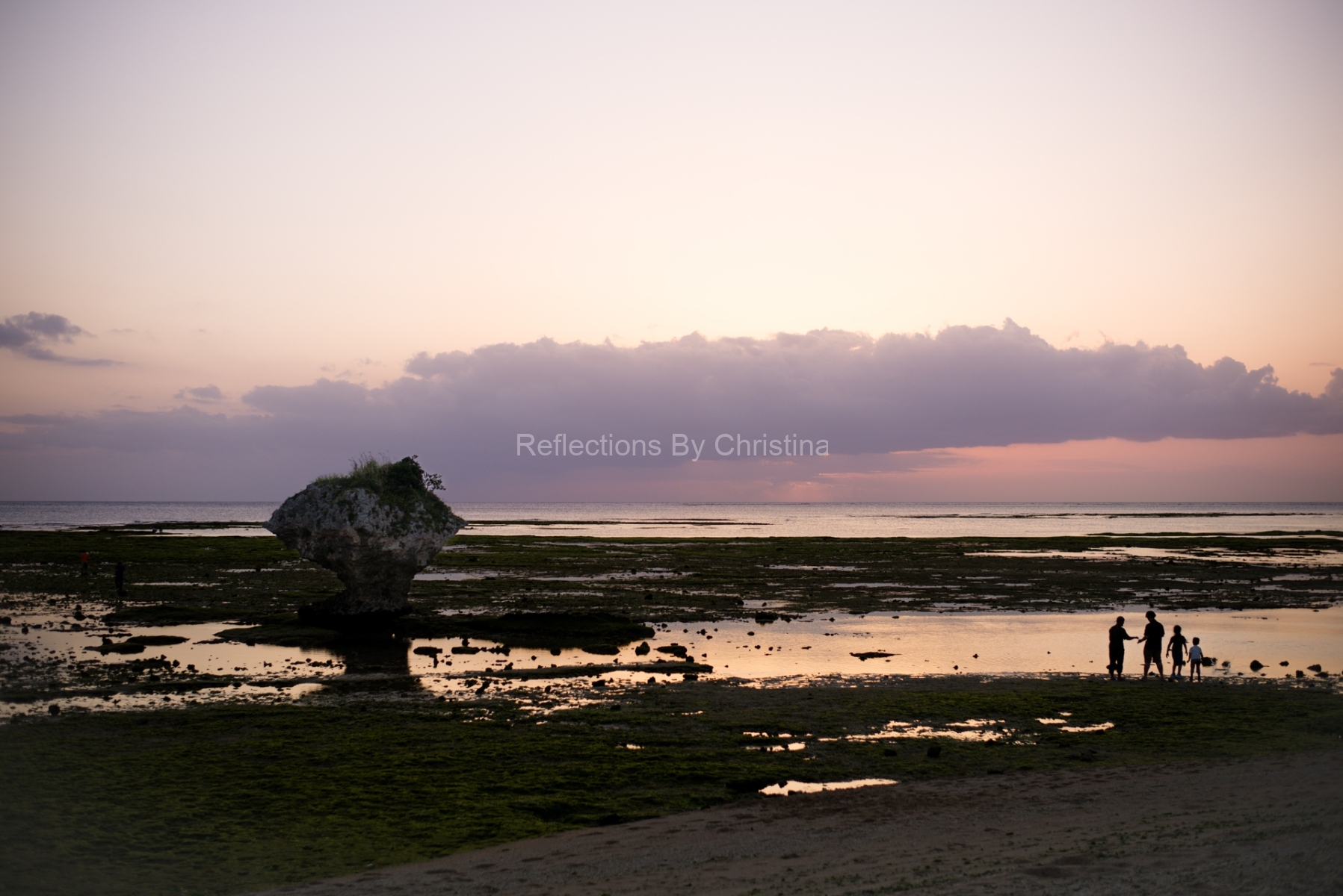 Family-Day-at-Okiwana-Beach-•-Toguchi-Beach-ReflectionsbyChristina